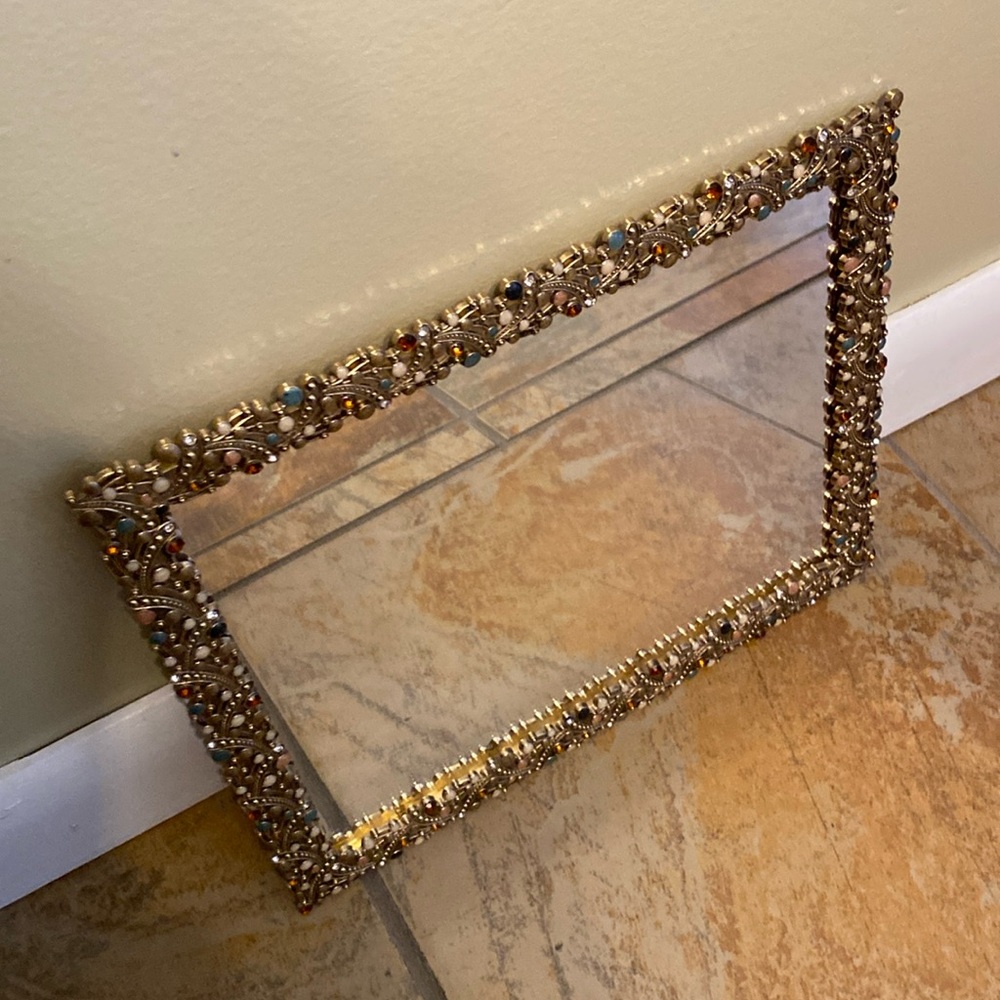 Table Top Mirror - Picture 2 of 12